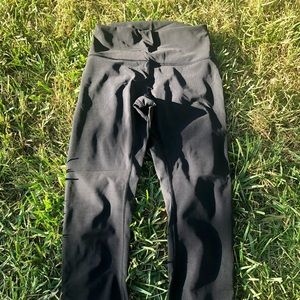 Lululemon legging size 6
